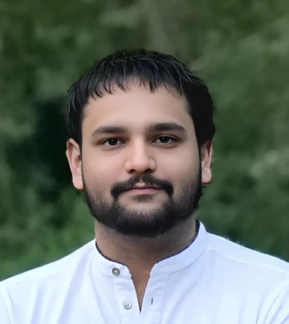 Ravinder Singh